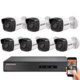   Hikvision 7 biztonsági kamerás IP kamera rendszer 2MP Full HD